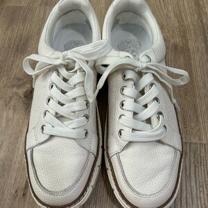 Vince Camuto Womens Randay Sneakers